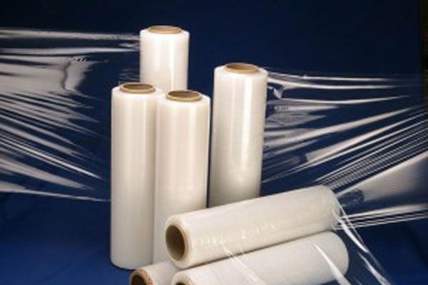 Máquina para estrirar material